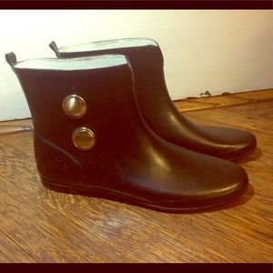 Black Merona rain boots